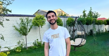 Robert Yesayan, Manush Yesayan, Роберт Есаян, Мануш Есаян, Ռոբերտ Եսայան, Մանուշ Եսայան