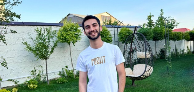 Robert Yesayan, Manush Yesayan, Роберт Есаян, Мануш Есаян, Ռոբերտ Եսայան, Մանուշ Եսայան