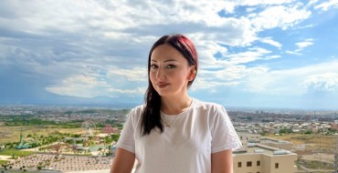 Armine Brsoyan, Армине Брсоян, Արմինե Բրսոյան